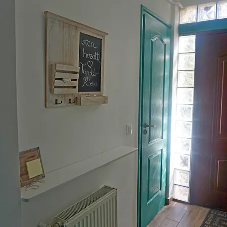 Tuender Roza Apartmán